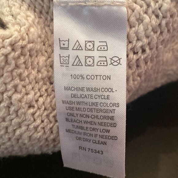 Women’s Destructed IF It Were Me 100% Cotton V Neck Sweater. Excellent Condition - Picture 8 of 9